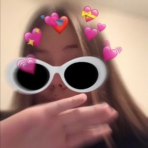 Meet your Posher, Christine